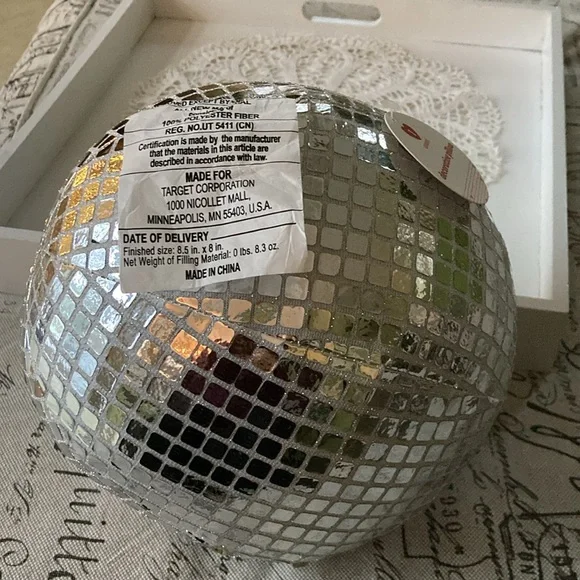 Disco ball pillow - Picture 3 of 3